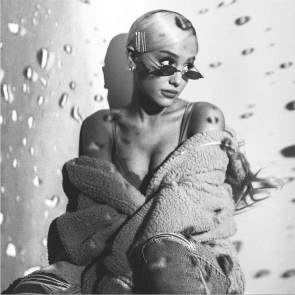 I.AM.GIA Sherpa Coat Oversized Teddy Jacket Size M Blogger Fav Tiktok Viral - Picture 2 of 16